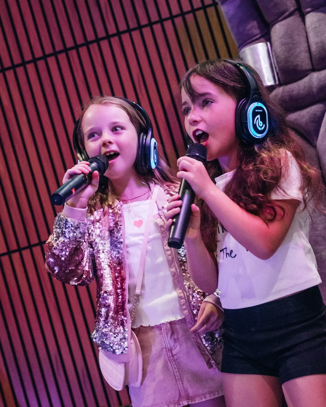 Children enjoying the Pop Star Experience at SoundBunker Algarve